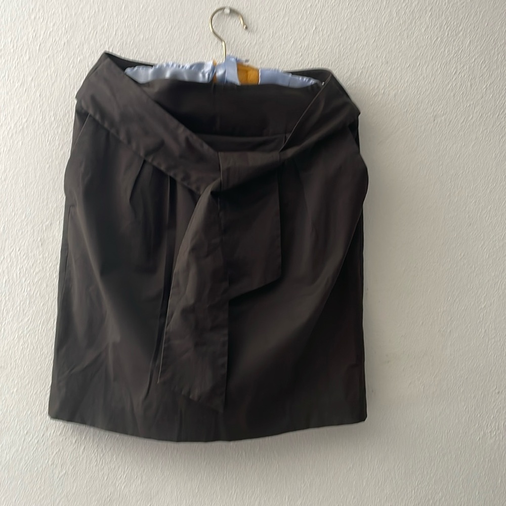 Size 2 Banana Republic brown skirt stretch petite almost new